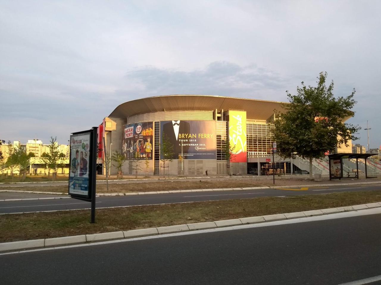 Arena Relax Apartman Belgrad Exteriör bild