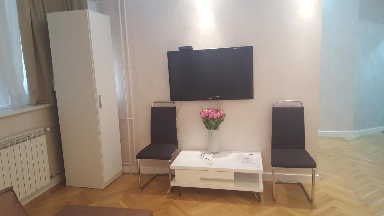 Arena Relax Apartman Belgrad Exteriör bild